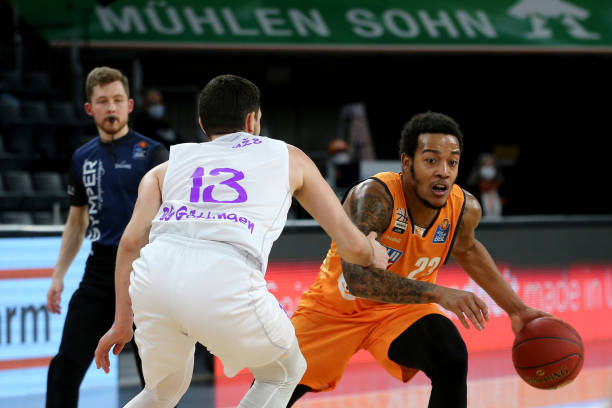 在应对压迫 在应对压迫