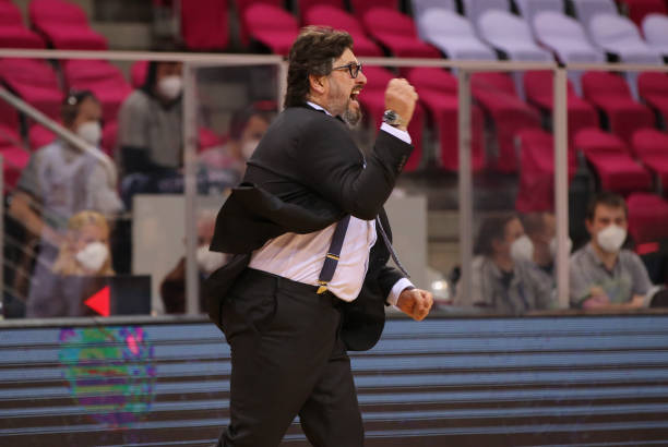 特别是在双 特别是在双