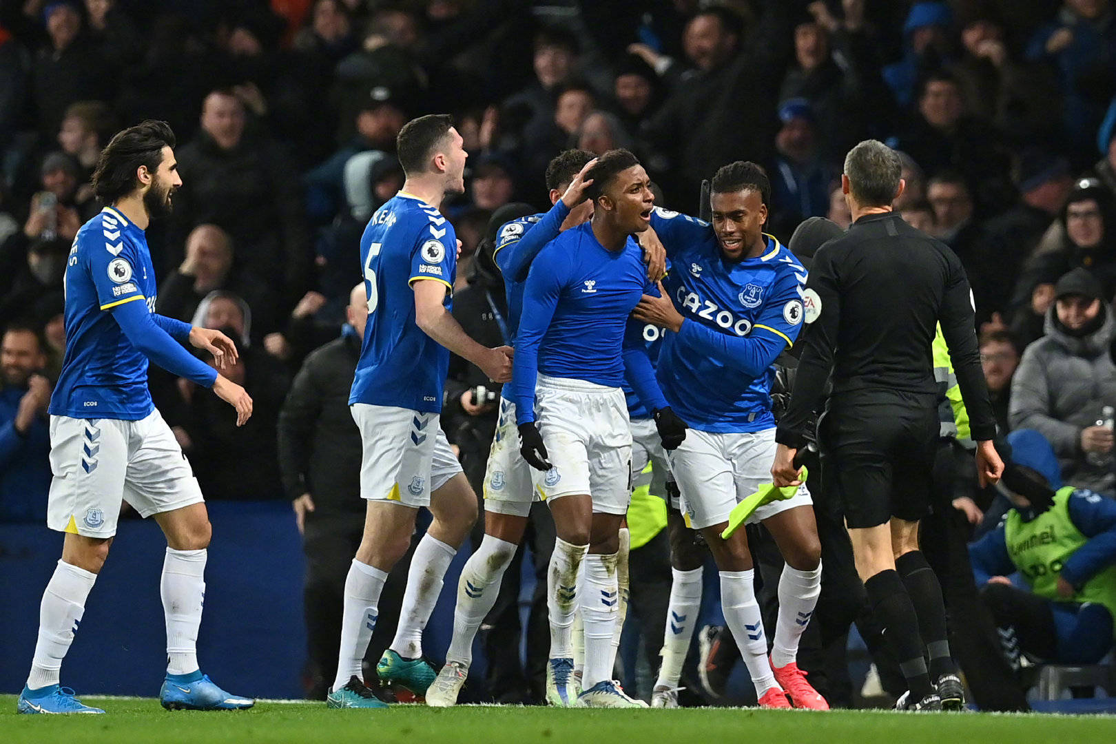 法尔克：埃贝尔心中左边锋的梦幻人选是尼科-威廉斯.